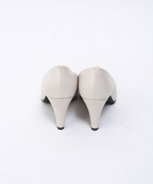 Chico（チコ）の「ｽｸｴｱｶｯﾄﾊﾟﾝﾌﾟｽ（パンプス・レディース・シルバー/ホワイト・LARGE/MEDIUM/SMALL）」の5枚目の写真