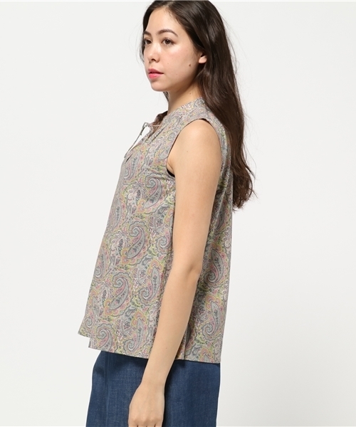 NATURAL BEAUTY BASIC（ナチュラルビューティーベーシック）の「【AneCan 6月号掲載】《LIBERTY》テッサブラウス（シャツ/ブラウス・レディース・レッド/ライトグリーン・SMALL/MEDIUM）」の6枚目の写真