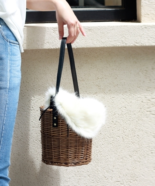 le.coeur blanc（ルクールブラン）の「【WEB限定PRICE】ファーフラップカゴバッグ（かごバッグ・レディース・アイボリー・FREE）」の19枚目の写真