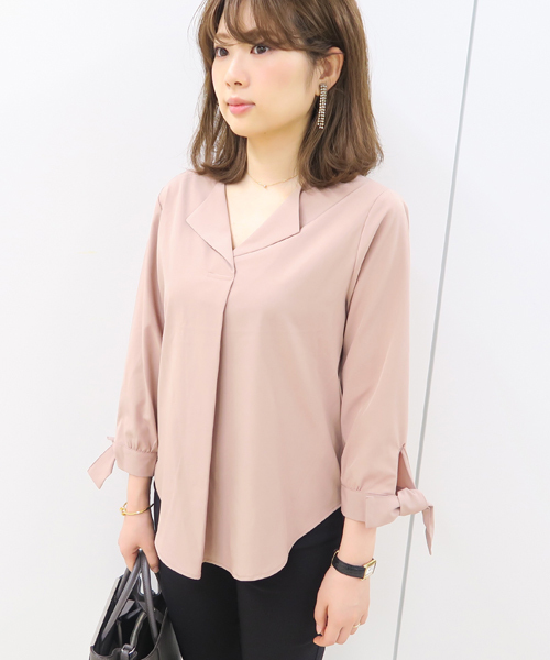 IMAGE COLLECTION（イマージュコレクション）の「袖リボンウイングカラーシャツ（シャツ/ブラウス・レディース・オフホワイト/ブラック/ベージュ・11号/7号/9号/13号/5号/15号）」の3枚目の写真