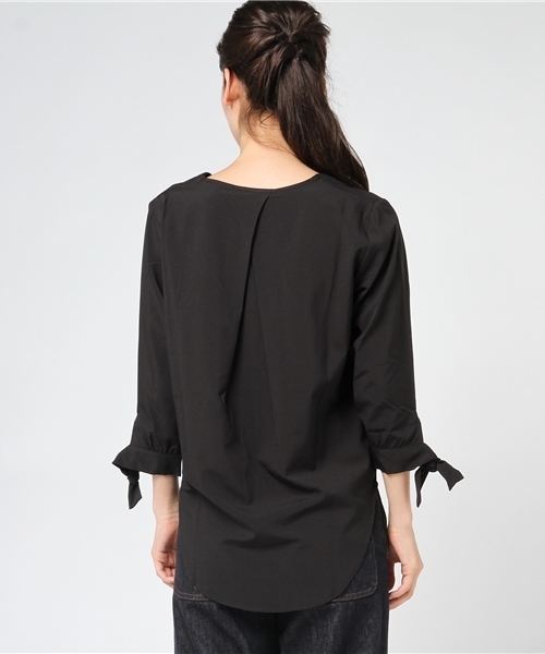 IMAGE COLLECTION（イマージュコレクション）の「袖リボンウイングカラーシャツ（シャツ/ブラウス・レディース・オフホワイト/ブラック/ベージュ・11号/7号/9号/13号/5号/15号）」の5枚目の写真