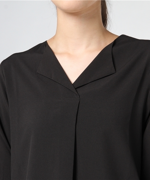 IMAGE COLLECTION（イマージュコレクション）の「袖リボンウイングカラーシャツ（シャツ/ブラウス・レディース・オフホワイト/ブラック/ベージュ・11号/7号/9号/13号/5号/15号）」の6枚目の写真