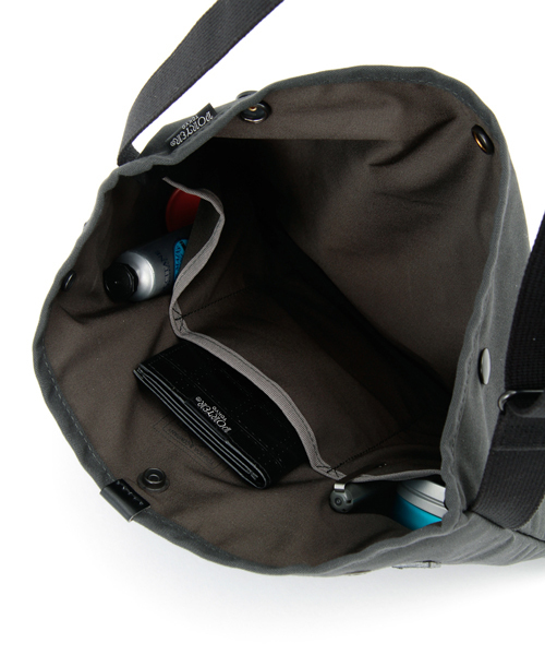 PORTER（ポーター）の「PORTER / “COPPI” サコッシュ ショルダーバッグ（ショルダーバッグ・メンズ・グレー/ブラック/ベージュ/グリーン/ネイビー・ONE SIZE）」の20枚目の写真