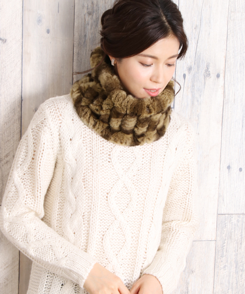 sankyo shokai(サンキョウショウカイ)の「レッキスファースヌード(ネックウォーマー/スヌード・レディース・ライトグレー/ブラック/グレー/ピンク/モカ/ブラック系その他/ブラウン系その他/ワイン/ライトベージュ/グレイッシュベージュ・FREE)」の12枚目の写真