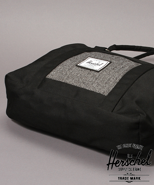 JOURNAL STANDARD（ジャーナルスタンダード）の「HERSCHEL×JOURNAL STANDARD STRAND（ボストンバッグ・メンズ・ブラック/ネイビー/カーキ・FREE）」の6枚目の写真