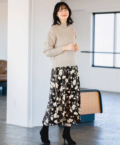 A part by（アパートバイ）の「３GANWケーブルタートル 823149（ニット/セーター・レディース・ブラック/ベージュ/オフホワイト/カーキ・FREE）」の7枚目の写真