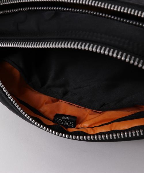 PORTER（ポーター）の「【PORTER】TANKER SHOULDER BAG(L)/ 622-68810（ショルダーバッグ・メンズ・ブラック・FREE）」の4枚目の写真