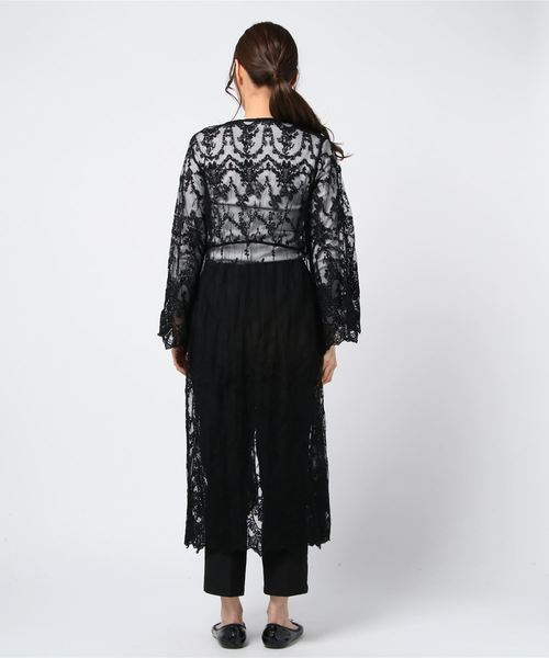 ENVYM（アンビー）の「レースガウン（その他アウター・レディース・ベージュ/ブラック/ピンク/ホワイト・FREE）」の6枚目の写真