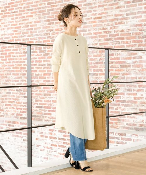 KOBE LETTUCE(コウベレタス)の「サーマルヘンリーネック2WAYワンピース【WEARISTA田中亜希子さん×KOBE LETTUCEコラボ】(ワンピース・レディース・チャコールグレー/アイボリー/モカ/ブルー系その他/ブルー系その他2/グレー系その他/ホワイト系その他/ブラウン系その他・FREE)」の18枚目の写真