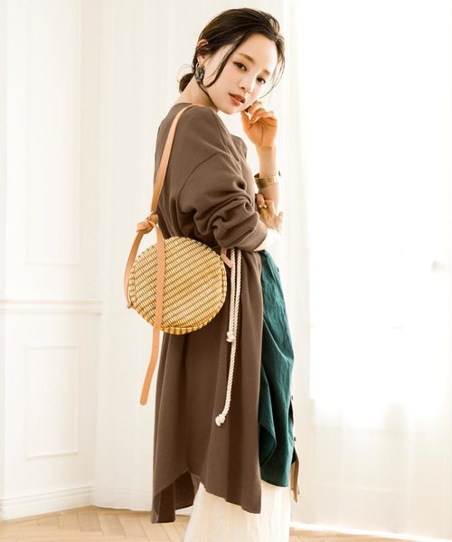 KOBE LETTUCE(コウベレタス)の「サーマルヘンリーネック2WAYワンピース【WEARISTA田中亜希子さん×KOBE LETTUCEコラボ】(ワンピース・レディース・チャコールグレー/アイボリー/モカ/ブルー系その他/ブルー系その他2/グレー系その他/ホワイト系その他/ブラウン系その他・FREE)」の17枚目の写真