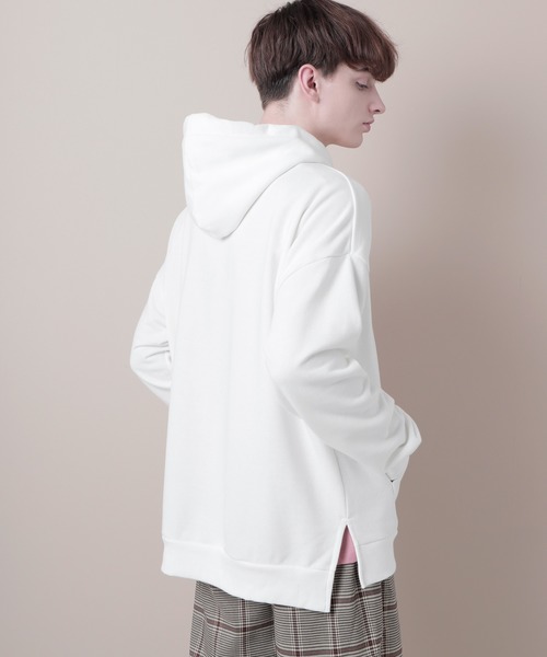 EMMA CLOTHES（エマクローズ）の「裏毛プルオーバーロゴパーカー(EMMA CLOTHES)（パーカー・メンズ・ブラック/オフホワイト/グレー系その他/チャコール/ライトベージュ・FREE）」の14枚目の写真