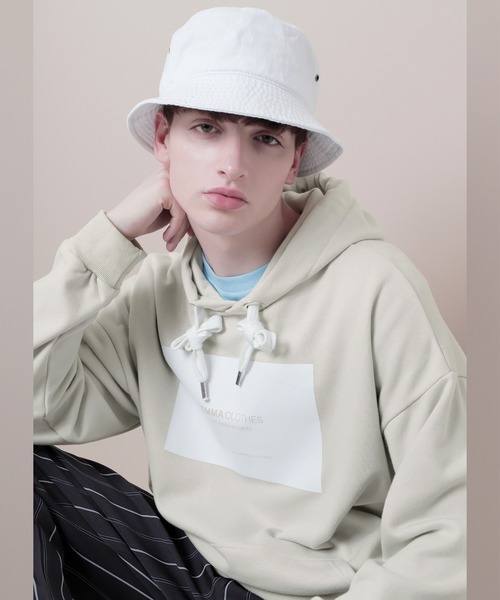 EMMA CLOTHES（エマクローズ）の「裏毛プルオーバーロゴパーカー(EMMA CLOTHES)（パーカー・メンズ・ブラック/オフホワイト/グレー系その他/チャコール/ライトベージュ・FREE）」の22枚目の写真