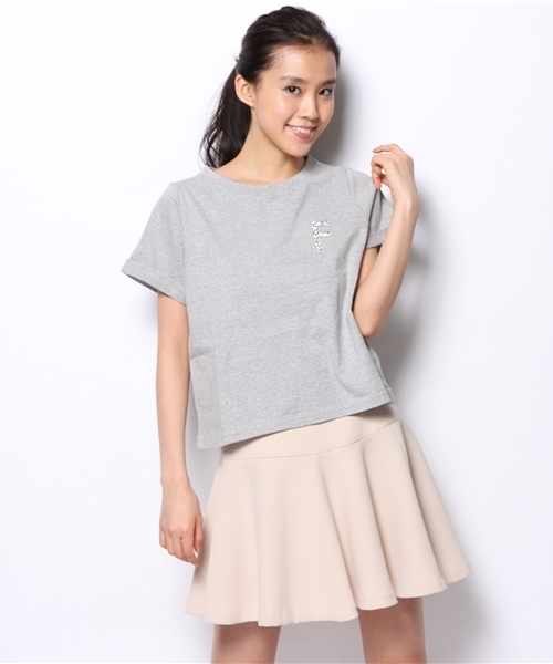 Chico(チコ)の「ビジューワッペンT(Tシャツ/カットソー・レディース・ホワイト/ネイビー/グレー・FREE)」の13枚目の写真