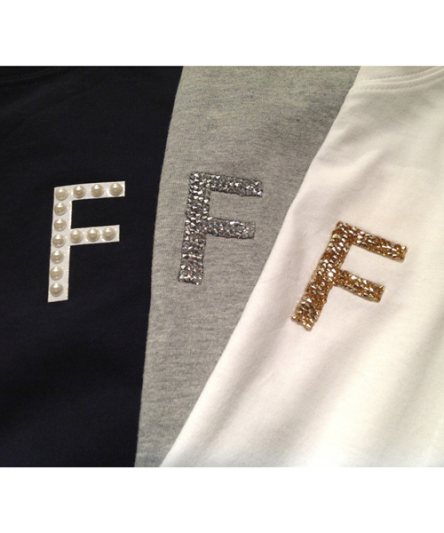 Chico(チコ)の「ビジューワッペンT(Tシャツ/カットソー・レディース・ホワイト/ネイビー/グレー・FREE)」の11枚目の写真