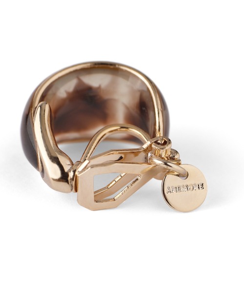 ANEMONE（アネモネ）の「つやつやプレートのシックカラーイヤリング[カール][S]（イヤリング・レディース・ブラウン/グレー/カーキ/ライトピンク/グリーン・FREE）」の10枚目の写真