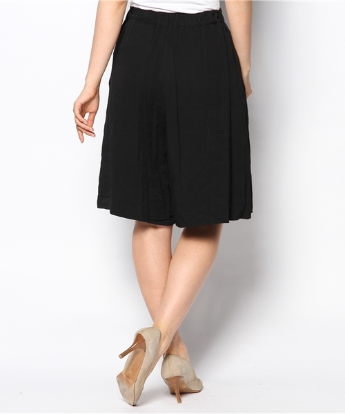Kastane（カスタネ）の「【Kastane】ハーフ丈タックキュロット無地（その他パンツ・レディース・ブラウン/ブラック・FREE）」の4枚目の写真