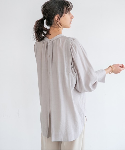 A part by（アパートバイ）の「RyNyソデボリュームブラウス 915752（シャツ/ブラウス・レディース・レッド系その他6/ブラック/ベージュ/ライトブルー/ピンク系その他4/オフホワイト/ライトグレー/ライトベージュ・FREE）」の22枚目の写真