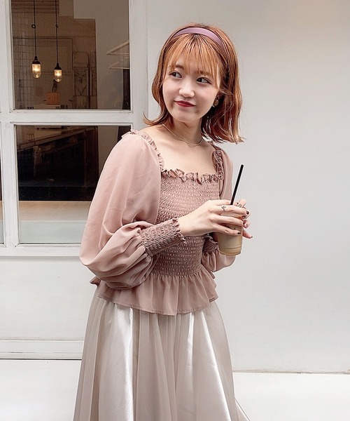 frunco（フランコ）の「シャーリングブラウス（シャツ/ブラウス・レディース・ベージュ/ピンク/ブルー/グリーン/アイボリー・FREE）」の2枚目の写真