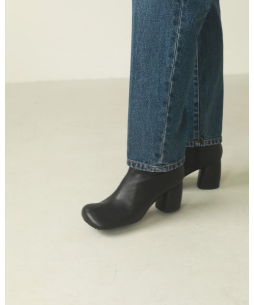 TODAYFUL(トゥデイフル)の「Jane'sデニム(デニムパンツ・レディース・サックスブルー/ブルー系その他・24inch/25inch/26inch/23inch)」の9枚目の写真