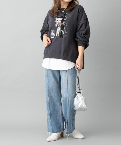 prose verse（プロズヴェール）の「メタリック巾着ショルダーバッグ（ショルダーバッグ・レディース・ゴールド/シルバー/ブラック・ﾌﾘ-）」の8枚目の写真