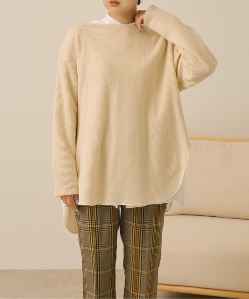 Ambre Neige(アンブルネージュ)の「【裏起毛】バックスリットワッフルプルオーバー/WEB/EC限定商品(Tシャツ/カットソー・レディース・チャコールグレー/ベージュ/オフホワイト・FREE)」の7枚目の写真