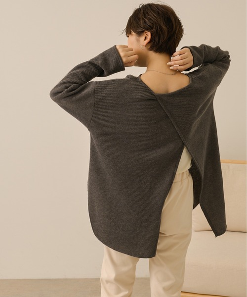 Ambre Neige(アンブルネージュ)の「【裏起毛】バックスリットワッフルプルオーバー/WEB/EC限定商品(Tシャツ/カットソー・レディース・チャコールグレー/ベージュ/オフホワイト・FREE)」の13枚目の写真