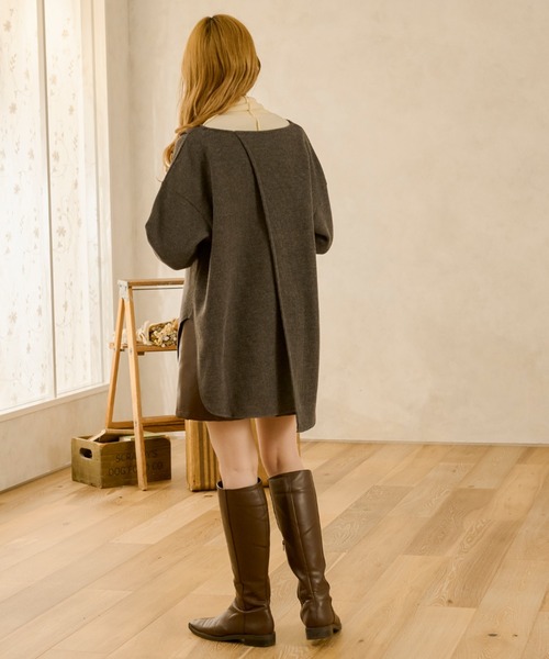 Ambre Neige(アンブルネージュ)の「【裏起毛】バックスリットワッフルプルオーバー/WEB/EC限定商品(Tシャツ/カットソー・レディース・チャコールグレー/ベージュ/オフホワイト・FREE)」の17枚目の写真