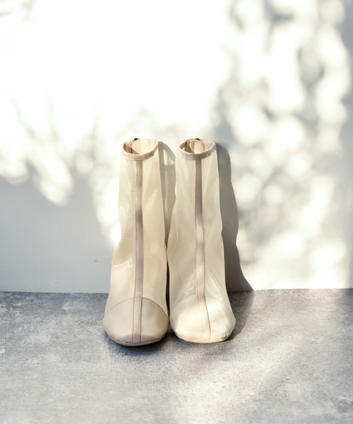 RETRO GIRL（レトロガール）の「シアーショートブーツ（ブーツ・レディース・アイボリー/ブラック・M/L）」の8枚目の写真