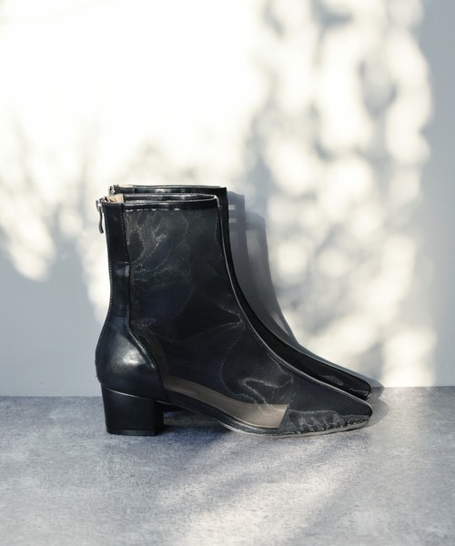 RETRO GIRL（レトロガール）の「シアーショートブーツ（ブーツ・レディース・アイボリー/ブラック・M/L）」の4枚目の写真