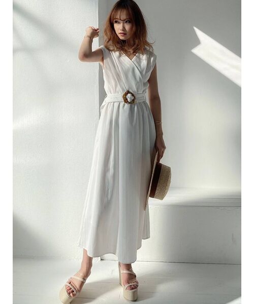 RESEXXY(リゼクシー)の「ストライプワンピース(ワンピース・レディース・オフホワイト/ブラック/ベージュ・FREE)」の15枚目の写真