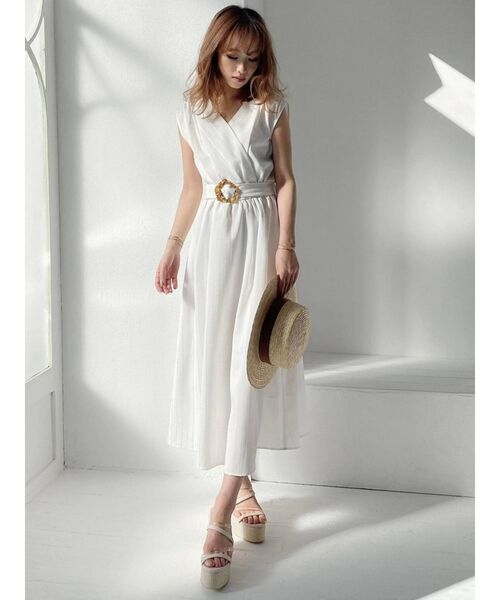 RESEXXY(リゼクシー)の「ストライプワンピース(ワンピース・レディース・オフホワイト/ブラック/ベージュ・FREE)」の18枚目の写真