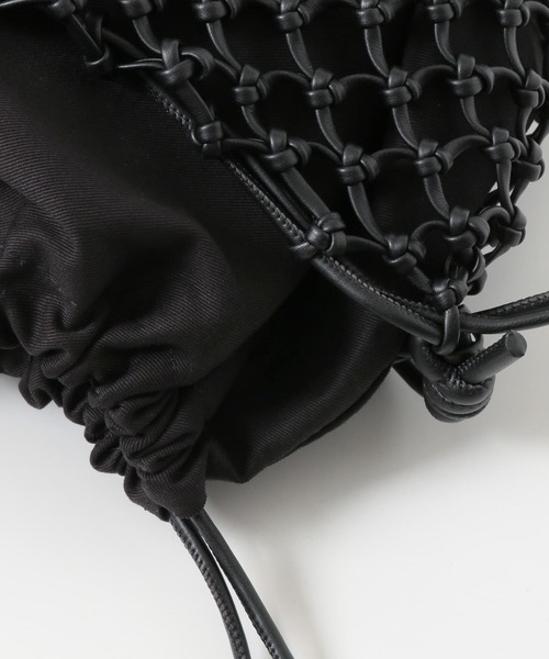 KBF+（ケービーエフプラス）の「KBF+　メッシュ巾着BAG（ショルダーバッグ・レディース・ブラック/アイボリー・ONE）」の11枚目の写真