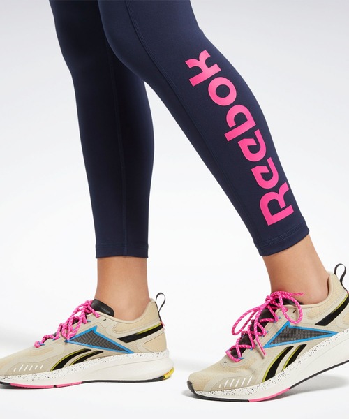 Reebok（リーボック）の「トレーニング エッセンシャルズ リニア ロゴ タイツ / Training Essentials Linear Logo Tights（レギンス/スパッツ・レディース・ネイビー/ブラック・X-SMALL/X-LARGE/MEDIUM/SMALL/LARGE）」の6枚目の写真