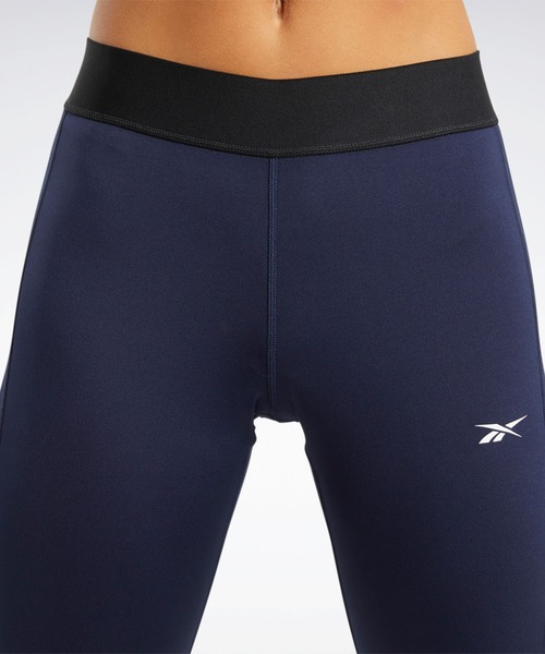 Reebok（リーボック）の「トレーニング エッセンシャルズ リニア ロゴ タイツ / Training Essentials Linear Logo Tights（レギンス/スパッツ・レディース・ネイビー/ブラック・X-SMALL/X-LARGE/MEDIUM/SMALL/LARGE）」の4枚目の写真