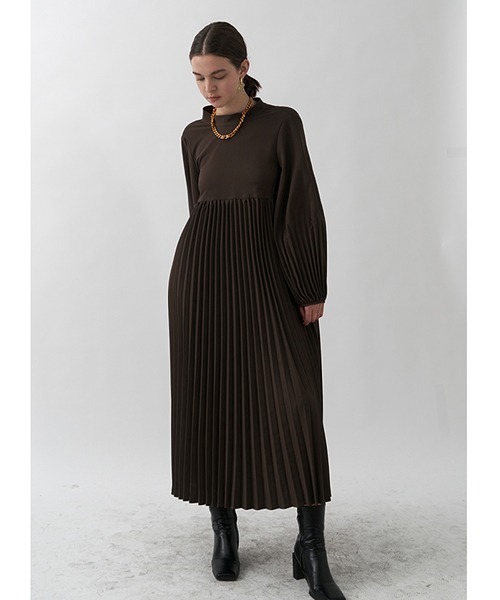 UNSPOKEN（アンスポクン）の「【UNSPOKEN】【2021AW】Pleated switching dress UD20L009（ワンピース・レディース・ブラック/ブラウン・M/L/S）」の6枚目の写真