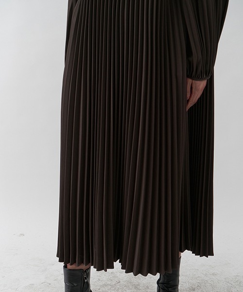 UNSPOKEN（アンスポクン）の「【UNSPOKEN】【2021AW】Pleated switching dress UD20L009（ワンピース・レディース・ブラック/ブラウン・M/L/S）」の7枚目の写真