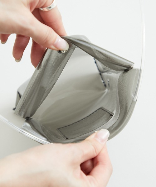 beautiful people（ビューティフルピープル）の「【beautiful people(ビューティフルピープル)】クリアエンボスネームドキュメントバッグ 1115611922（トートバッグ・レディース・クリア/ブラック/ラベンダー・FREE）」の12枚目の写真