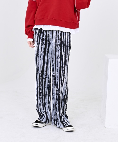 me+em select（ミームセレクト）の「タイダイプリーツワイドパンツ（その他パンツ・レディース・ライトブルー/ブルー/ネイビー/ブラック・FREE）」の2枚目の写真
