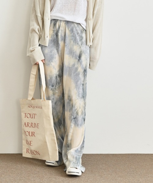 me+em select（ミームセレクト）の「タイダイプリーツワイドパンツ（その他パンツ・レディース・ライトブルー/ブルー/ネイビー/ブラック・FREE）」の17枚目の写真