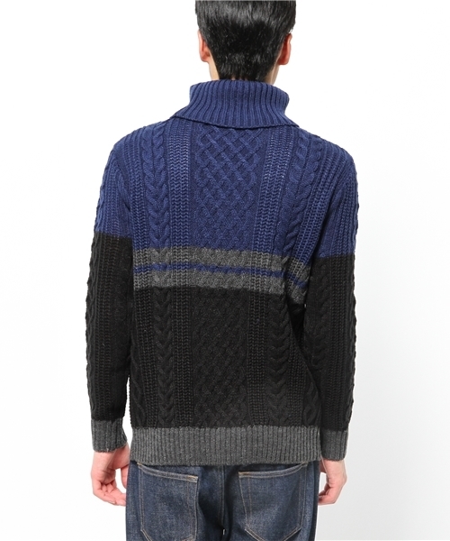 WEGO(ウィゴー)の「WEGO/ケーブルバイカラータートルニット(ニット/セーター・メンズ・ホワイト/ネイビー・LARGE/MEDIUM)」の3枚目の写真