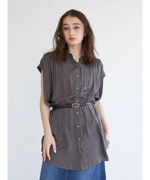 YECCA VECCA(イェッカヴェッカ)の「・ラウンドヘムギャザーロングブラウス(シャツ/ブラウス・レディース・ライトグレー/チャコールグレー/グリーン系その他3/ライトブルー・FREE)」の5枚目の写真