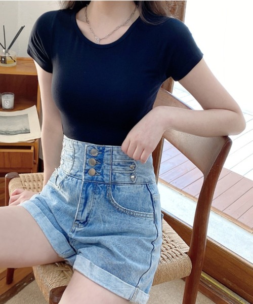 TOEASY(トゥイージー)の「『TOEASY/トゥイージー』Daily U-neck crop Short-Sleeved T-Shirt/Uネック 半袖Tシャツ(Tシャツ/カットソー・レディース・ホワイト/ブラック/グレー・FREE)」の10枚目の写真