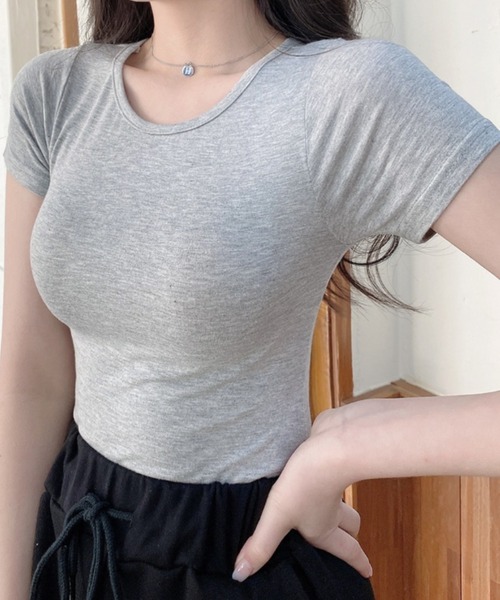 TOEASY(トゥイージー)の「『TOEASY/トゥイージー』Daily U-neck crop Short-Sleeved T-Shirt/Uネック 半袖Tシャツ(Tシャツ/カットソー・レディース・ホワイト/ブラック/グレー・FREE)」の16枚目の写真