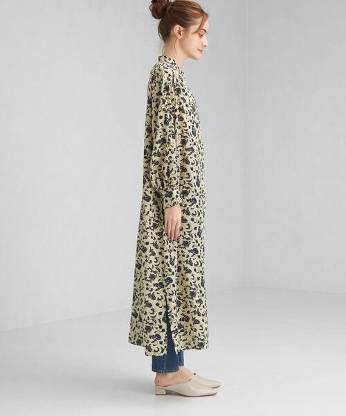 green label relaxing(グリーンレーベルリラクシング)の「ヴィンテージ フラワー プリント ワンピース(ワンピース・レディース・ネイビー/オフホワイト・FREE)」の5枚目の写真