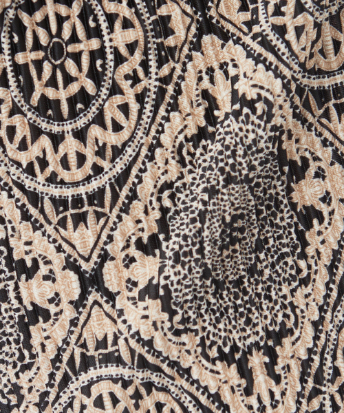 abahouse mavie（アバハウスマヴィ）の「クリスタルプリーツパンツ（その他パンツ・レディース・ブラック/ラベンダー/オフホワイト/ライム/アイボリー/ネイビー/ブラック系その他・フリー）」の12枚目の写真