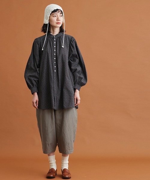 Malle（マル）の「malle コットンポプリン　小花プリント　大きなシャツ（シャツ/ブラウス・レディース・ブラック・FREE）」の22枚目の写真