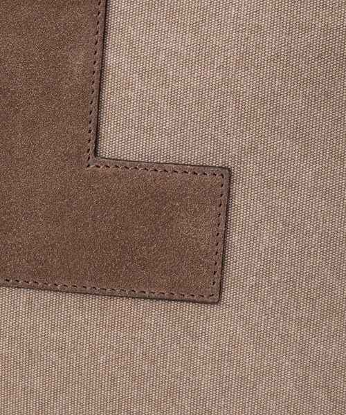 IACUCCI（イアクッチ）の「ソルベット  M CANVAS/SUEDE（トートバッグ・レディース・グレー/ダークブラウン/グレイッシュベージュ・FREE）」の18枚目の写真