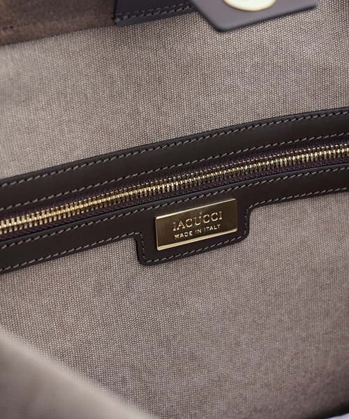 IACUCCI（イアクッチ）の「ソルベット  M CANVAS/SUEDE（トートバッグ・レディース・グレー/ダークブラウン/グレイッシュベージュ・FREE）」の19枚目の写真