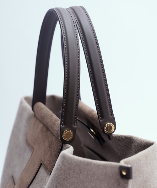 IACUCCI（イアクッチ）の「ソルベット  M CANVAS/SUEDE（トートバッグ・レディース・グレー/ダークブラウン/グレイッシュベージュ・FREE）」の20枚目の写真