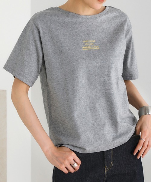 Bou Jeloud(ブージュルード)の「【綿100%】プチプリントTシャツ(Tシャツ/カットソー・レディース・ブラック/パープル/レッド/オフホワイト/杢グレー・FREE)」の4枚目の写真